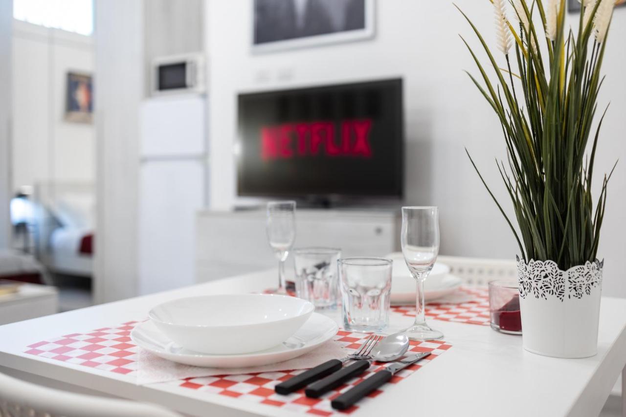 Duomo-Sesto M1 Relax Campari Wi-Fi & Netflix Apartment Sesto San Giovanni Bagian luar foto