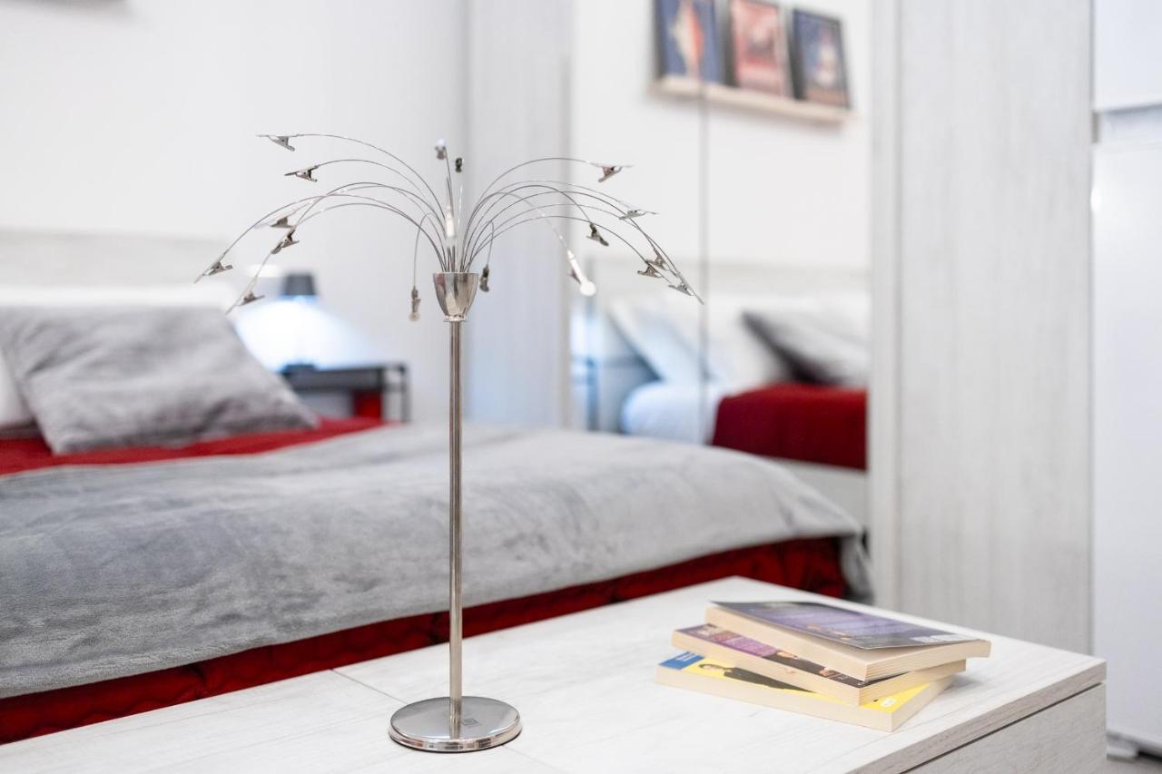 Duomo-Sesto M1 Relax Campari Wi-Fi & Netflix Apartment Sesto San Giovanni Bagian luar foto